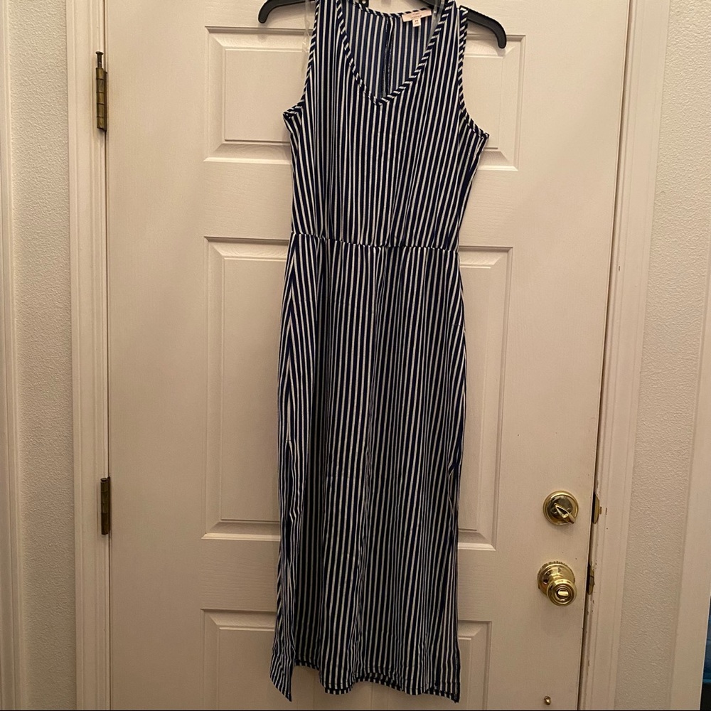 Women’s midi dress